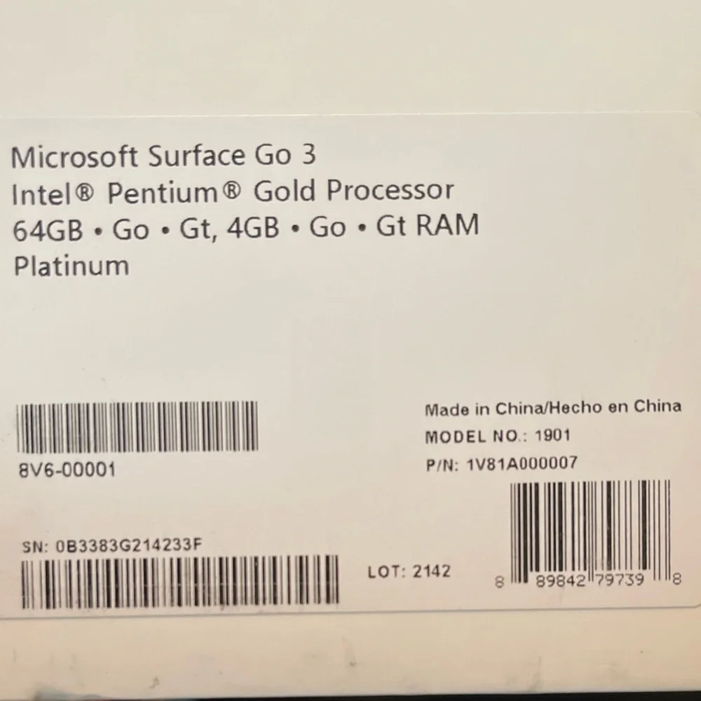 Microsoft Surface pro 3 w/ Microsoft Signature Type Cover
